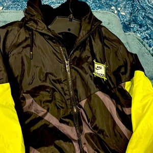 Nike windbreaker jacket